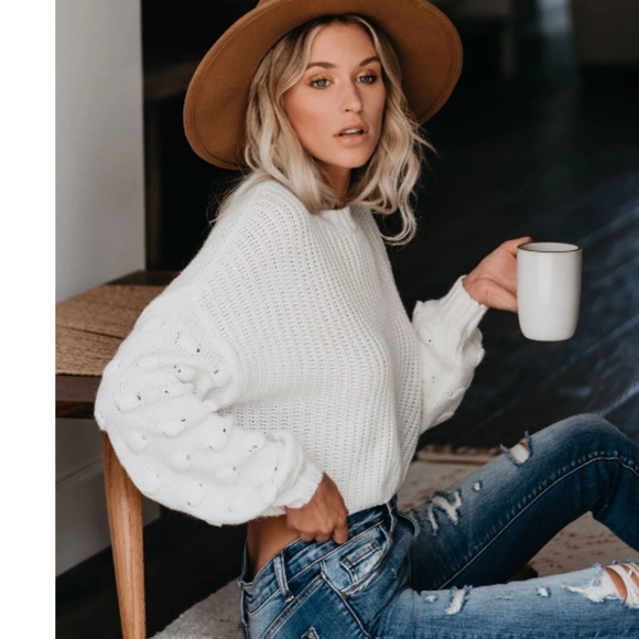 KIMBER Cropped Knit Sweater - Picture 6 of 8